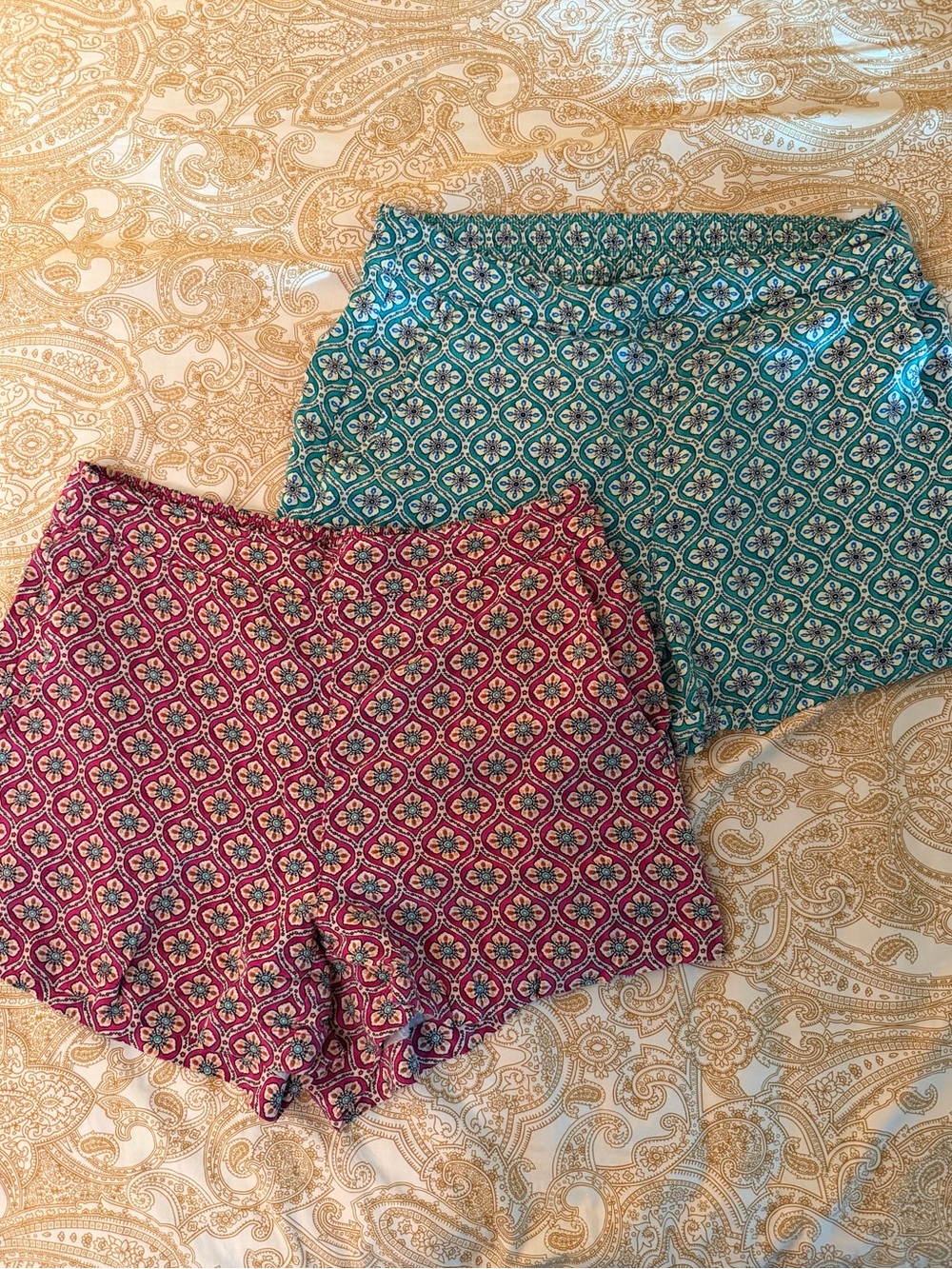 Old Navy shorts bundle / Floral Patterned High-Waist Women's Shorts